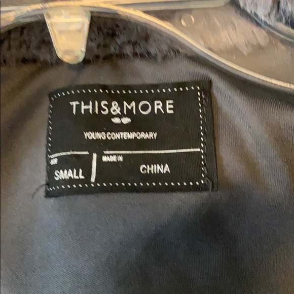 Fuzzy gray jacket - Picture 3 of 3